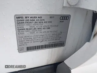 2018 Audi Q5 Premium Plus with VIN WA1BNAFY3J2006324, listed as a IAAI auction lot 41099767 with 52,332 mi miles. Bid and sale history available at carsss.com. Image 9.