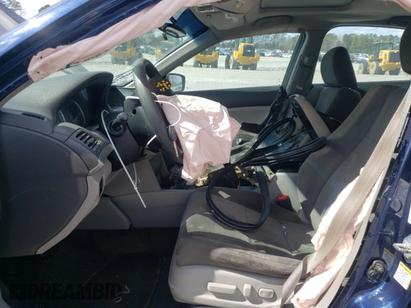 2010 Honda Accord EX z VIN 1HGCP2F79AA092134, wystawiony jako Copart lot #47959315 z przebiegiem 188 916 mil mil oraz Szkoda całkowita • Salvage title. Historia ofert i sprzedaży dostępna na DreamBid. Obrazek 7.