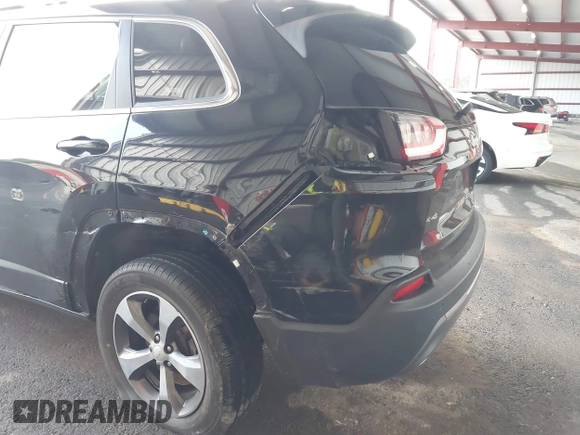 2019 Jeep Cherokee Limited with VIN 1C4PJMDX7KD137829, listed as a IAAI auction lot 42437417 with 143,214 mi miles and . Bid and sale history available at DreamBid. Image 6.
