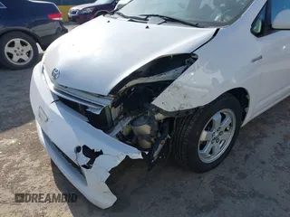 2009 Toyota Prius with VIN JTDKB20U093484619, listed as a IAAI auction lot 42110058 with 223,010 mi miles. Bid and sale history available at carsss.com. Image 6.