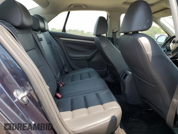 2009 Volkswagen Jetta SE with VIN 3VWRZ71K09M077240, listed as a Copart auction lot 60546435 with 134,670 mi miles and Salvage title. Bid and sale history available at DreamBid. Image 10.