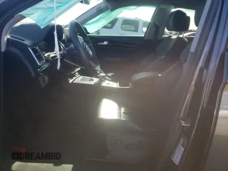 2020 Audi Q5 Premium Plus z VIN WA1E2AFY1L2049195, wystawiony jako Copart lot #43846705 z przebiegiem 45 488 mil mil oraz Szkoda całkowita • Salvage title. Historia ofert i sprzedaży dostępna na DreamBid. Obrazek 7.
