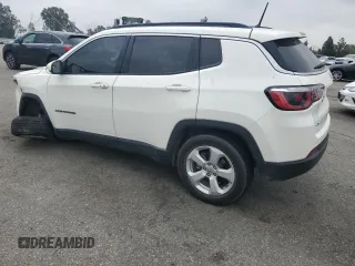 2018 Jeep Compass Latitude with VIN 3C4NJDBB6JT481739, listed as a Copart auction lot 58528565 with 97,788 mi miles and Salvage title. Bid and sale history available at DreamBid. Image 2.