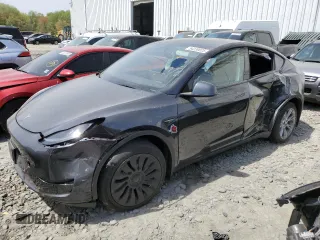 2024 Tesla Model Y Long Range с VIN 7SAYGDEE4RF990274, выставлен на аукционе Copart как лот 54239025 с пробегом 8 726 миль миль и Списание • Salvage title. История ставок и продаж доступна на DreamBid. Изображение 1.
