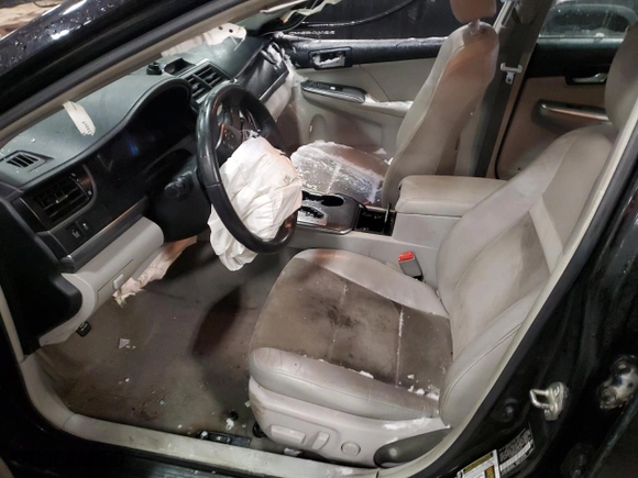 2014 Toyota Camry Hybrid LE with VIN 4T1BD1FKXEU112358, listed as a Copart auction lot 44620335 with NaN miles and Clean Title. Bid and sale history available at carsss.com. Image 7.