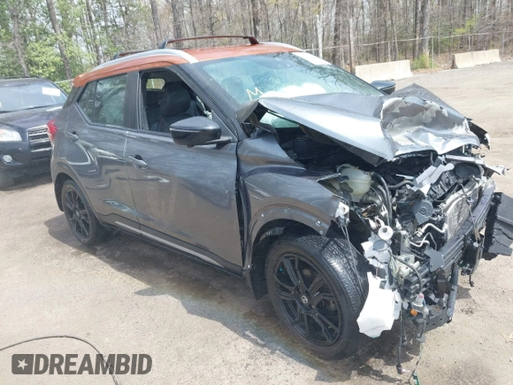 2020 Nissan Kicks SR z VIN 3N1CP5DV0LL542155, wystawiony jako IAAI lot #41997210 z przebiegiem 84 114 mil mil oraz . Historia ofert i sprzedaży dostępna na DreamBid. Obrazek 1.
