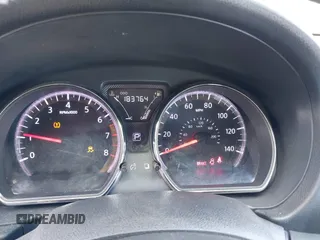 2017 Nissan Versa SV z VIN 3N1CN7AP4HK429880, wystawiony jako IAAI lot #41702985 z przebiegiem 183 764 mil mil oraz . Historia ofert i sprzedaży dostępna na DreamBid. Obrazek 7.