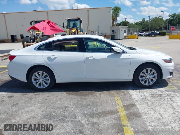 2025 Chevrolet Malibu LT with VIN 1G1ZD5ST2SF130788, listed as a IAAI auction lot 42226422 with 6,199 mi miles and . Bid and sale history available at DreamBid. Image 13.