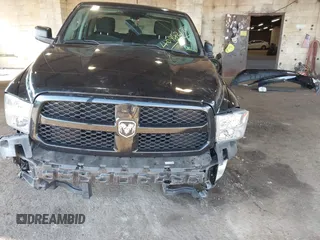2018 Ram 1500 Express with VIN 1C6RR7FGXJS302502, listed as a IAAI auction lot 40942179 with 91,557 mi miles. Bid and sale history available at carsss.com. Image 6.