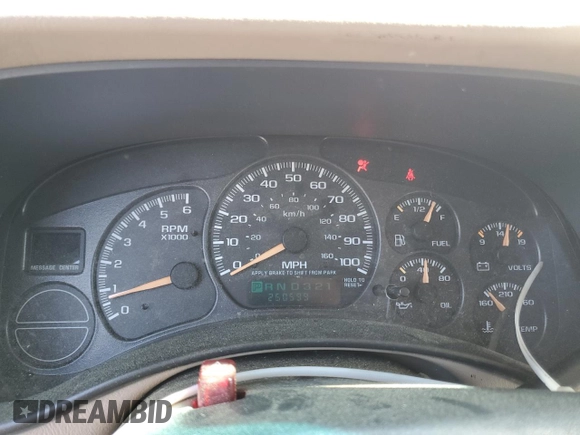 2001 Chevrolet Tahoe LS z VIN 1GNEC13T91J258223, wystawiony jako Copart lot #52842035 z przebiegiem 250 599 mil mil oraz Szkoda całkowita • Salvage title. Historia ofert i sprzedaży dostępna na DreamBid. Obrazek 9.