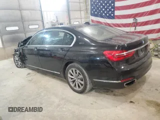2018 BMW 7 Series 740e xDrive iPerformance with VIN WBA7J2C52JG497993, listed as a Copart auction lot 40766383 with 39,740 mi miles. Bid and sale history available at carsss.com. Image 2.