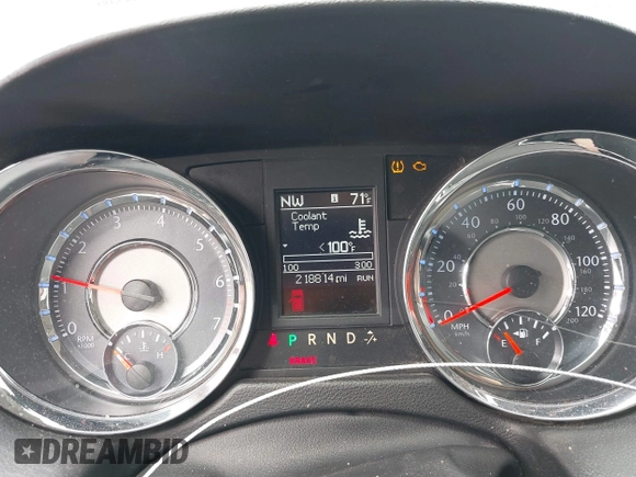 2013 Chrysler Town & Country Touring with VIN 2C4RC1BG4DR648838, listed as a IAAI auction lot 42004977 with 218,814 mi miles. Bid and sale history available at carsss.com. Image 7.