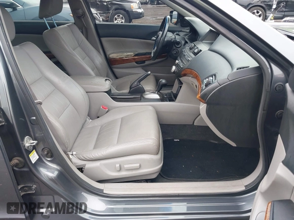 2012 Honda Accord EX-L z VIN 1HGCP3F82CA011928, wystawiony jako IAAI lot #42522409 z przebiegiem 203 181 mil mil oraz . Historia ofert i sprzedaży dostępna na DreamBid. Obrazek 5.
