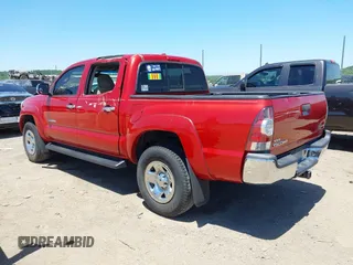 2010 Toyota Tacoma PreRunner with VIN 3TMJU4GN3AM105454, listed as a IAAI auction lot 42321358 with 113,714 mi miles and . Bid and sale history available at DreamBid. Image 3.