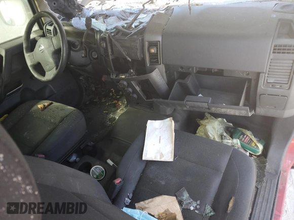 2008 Nissan Titan z VIN 1N6AA06E88N319288, wystawiony jako Copart lot #77184874 z przebiegiem Nie podano mil oraz Szkoda całkowita • Salvage title. Historia ofert i sprzedaży dostępna na DreamBid. Obrazek 8.