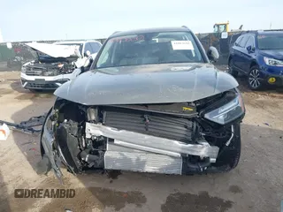 2024 Audi Q5 S line Premium z VIN WA1GAAFY7R2126513, wystawiony jako IAAI lot #41083660 z przebiegiem 927 mil mil oraz . Historia ofert i sprzedaży dostępna na DreamBid. Obrazek 12.