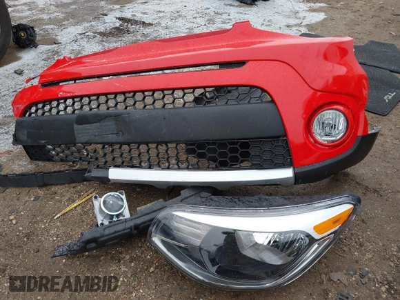 2018 Kia Soul + with VIN KNDJP3A53J7539782, listed as a IAAI auction lot 41743823 with 68,640 mi miles. Bid and sale history available at carsss.com. Image 12.
