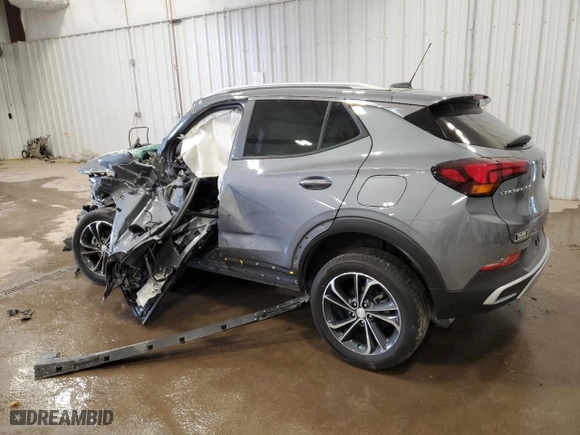 2020 Buick Encore GX Select with VIN KL4MMDS22LB131042, listed as a Copart auction lot 83055424 with 0 mi miles and Non Repairable. Bid and sale history available at carsss.com. Image 2.