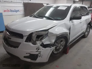 2010 Chevrolet Equinox LS with VIN 2CNALBEWXA6266571, listed as a IAAI auction lot 41835945 with 190,970 mi miles. Bid and sale history available at carsss.com. Image 17.
