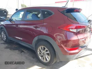 2016 Hyundai Tucson SE z VIN KM8J23A43GU026818, wystawiony jako IAAI lot #41752602 z przebiegiem 87 595 mil mil oraz . Historia ofert i sprzedaży dostępna na DreamBid. Obrazek 3.