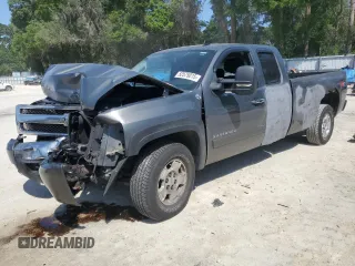 2011 Chevrolet Silverado 1500 LT with VIN 1GCRKSE00BZ395866, listed as a Copart auction lot 52575015 with 84,040 mi miles and Clean Title. Bid and sale history available at DreamBid. Image 1.