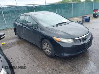 2012 Honda Civic LX z VIN 19XFB2F55CE034028, wystawiony jako IAAI lot #42449546 z przebiegiem 206 032 mil mil oraz . Historia ofert i sprzedaży dostępna na DreamBid. Obrazek 1.