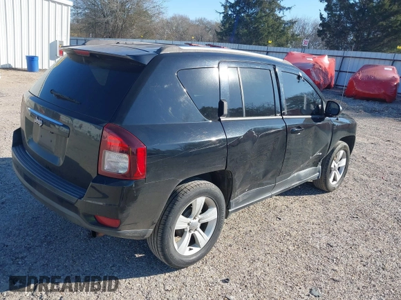 2015 Jeep Compass Sport with VIN 1C4NJCBB0FD110728, listed as a IAAI auction lot 41405949 with 170,614 mi miles. Bid and sale history available at carsss.com. Image 4.