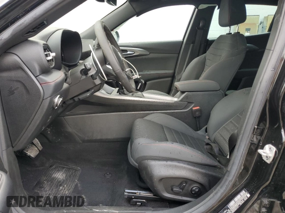 2024 Dodge Hornet R/T с VIN ZACPDFCW7R3A28835, выставлен на аукционе Copart как лот 55566995 с пробегом 28 681 миль миль и На запчасти • Non repairable. История ставок и продаж доступна на DreamBid. Изображение 7.