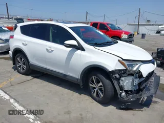2018 Toyota RAV4 XLE with VIN JTMWFREV8JJ207040, listed as a IAAI auction lot 42510824 with 31,554 mi miles and . Bid and sale history available at DreamBid. Image 1.