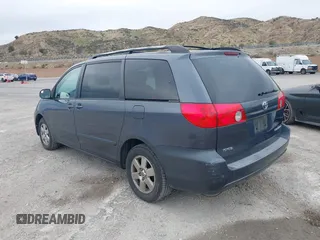 2007 Toyota Sienna CE with VIN 5TDZK23C07S098540, listed as a IAAI auction lot 41760949 with 210,853 mi miles. Bid and sale history available at carsss.com. Image 3.