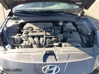 2021 Hyundai Elantra SE with VIN 5NPLL4AG2MH047465, listed as a IAAI auction lot 40949209 with 1 mi miles. Bid and sale history available at carsss.com. Image 10.