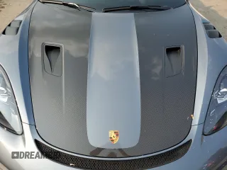 2024 Porsche 718 Spyder RS z VIN WP0CE2A8XRK240155, wystawiony jako Copart lot #67824394 z przebiegiem Nie podano mil oraz Szkody całkowita. Historia ofert i sprzedaży dostępna na DreamBid. Obrazek 12.