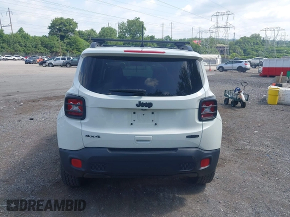 2018 Jeep Renegade Latitude with VIN ZACCJBBB8JPH36572, listed as a IAAI auction lot 42756896 with 50,347 mi miles and . Bid and sale history available at DreamBid. Image 16.