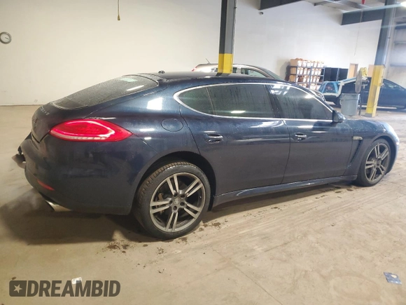 2014 Porsche Panamera 4S Executive with VIN WP0BB2A7XEL062022, listed as a Copart auction lot 52533055 with 66,192 mi miles and Salvage Title. Bid and sale history available at DreamBid. Image 3.