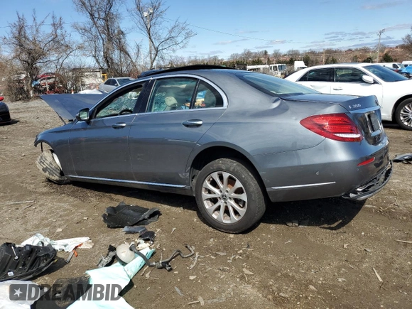 2020 Mercedes-Benz E-Class E 350 with VIN W1KZF8EBXLA820458, listed as a Copart auction lot 48952455 with 0 mi miles and Clean Title. Bid and sale history available at carsss.com. Image 2.