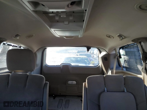 2014 Chrysler Town & Country Touring with VIN 2C4RC1BG7ER372155, listed as a Copart auction lot 45190275 with 123,632 mi miles and Clean Title. Bid and sale history available at DreamBid. Image 10.