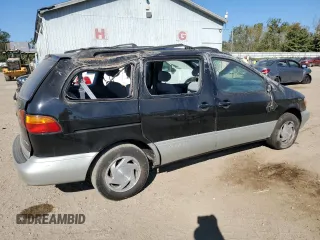 2000 Toyota Sienna LE with VIN 4T3ZF13C5YU287280, listed as a Copart auction lot 71397554 with 162,851 mi miles and Clean Title. Bid and sale history available at carsss.com. Image 3.