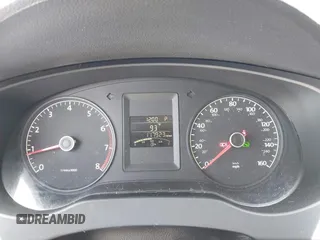 2011 Volkswagen Jetta SE с VIN 3VWDX7AJ2BM013231, выставлен на аукционе IAAI как лот 42400713 с пробегом 117 923 миль миль и . История ставок и продаж доступна на DreamBid. Изображение 7.
