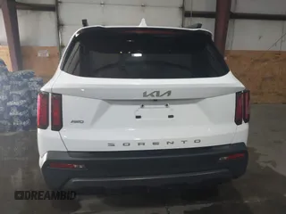 2022 Kia Sorento X-Line S with VIN 5XYRLDLC3NG158006, listed as a IAAI auction lot 41492947 with 28,691 mi miles. Bid and sale history available at carsss.com. Image 16.