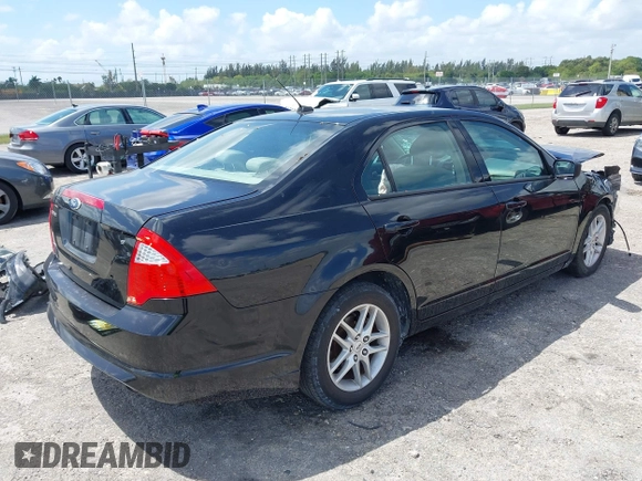2010 Ford Fusion S with VIN 3FAHP0GA1AR269810, listed as a IAAI auction lot 41945504 with 1 mi miles. Bid and sale history available at carsss.com. Image 4.