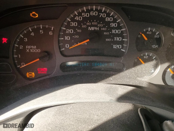 2004 Chevrolet Silverado 1500 Z71 with VIN 2GCEK19T941106931, listed as a Copart auction lot 46721185 with 184,069 mi miles and Salvage Title. Bid and sale history available at carsss.com. Image 9.