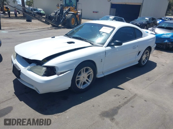1994 Ford Mustang с VIN 1FALP42D8RF184264, выставлен на аукционе IAAI как лот 42261594 с пробегом 118 411 миль миль и . История ставок и продаж доступна на DreamBid. Изображение 2.