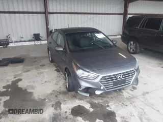 2020 Hyundai Accent SE z VIN 3KPC24A69LE107139, wystawiony jako IAAI lot #42256857 z przebiegiem 107 940 mil mil oraz . Historia ofert i sprzedaży dostępna na DreamBid. Obrazek 1.