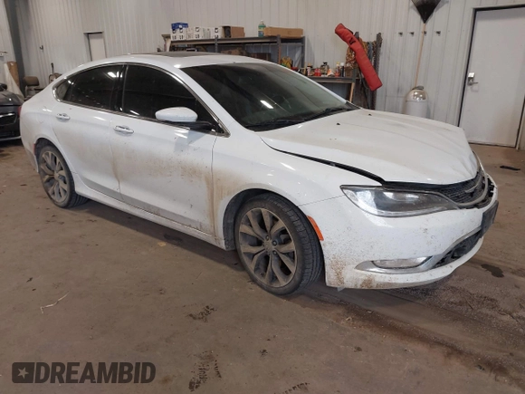 2015 Chrysler 200 C z VIN 1C3CCCEG7FN601806, wystawiony jako IAAI lot #41044329 z przebiegiem 175 728 mil mil oraz . Historia ofert i sprzedaży dostępna na DreamBid. Obrazek 1.