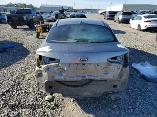 2012 Kia Optima LX z VIN 5XXGM4A7XCG077323, wystawiony jako Copart lot #50527465 z przebiegiem 194 243 mil mil oraz Szkoda całkowita • Salvage title. Historia ofert i sprzedaży dostępna na DreamBid. Obrazek 6.