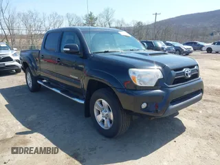 2015 Toyota Tacoma with VIN 3TMMU4FN7FM085666, listed as a IAAI auction lot 42051241 with 224,513 mi miles and . Bid and sale history available at carsss.com. Image 1.