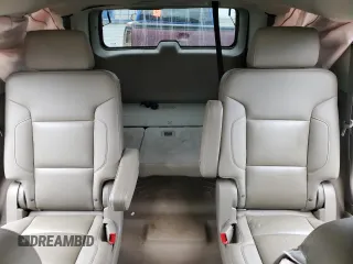 2019 Chevrolet Tahoe LT z VIN 1GNSCBKC1KR168030, wystawiony jako Copart lot #51435865 z przebiegiem 122 558 mil mil oraz Szkoda całkowita • Salvage title. Historia ofert i sprzedaży dostępna na DreamBid. Obrazek 10.