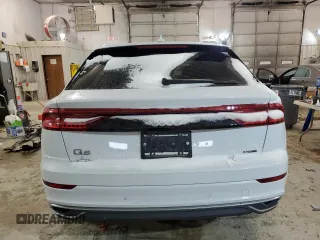 2019 Audi Q8 Prestige z VIN WA1CVBF10KD030860, wystawiony jako Copart lot #71538282 z przebiegiem 59 859 mil mil oraz . Historia ofert i sprzedaży dostępna na DreamBid. Obrazek 6.