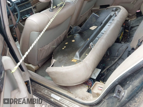 1994 BMW 7 Series with VIN WBAGD8320RDE90248, listed as a IAAI auction lot 42685094 with Not provided miles and . Bid and sale history available at DreamBid. Image 15.