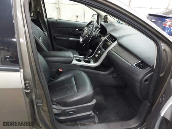 2014 Ford Edge SEL with VIN 2FMDK4JC3EBB11414, listed as a IAAI auction lot 41951165 with 224,128 mi miles. Bid and sale history available at carsss.com. Image 5.